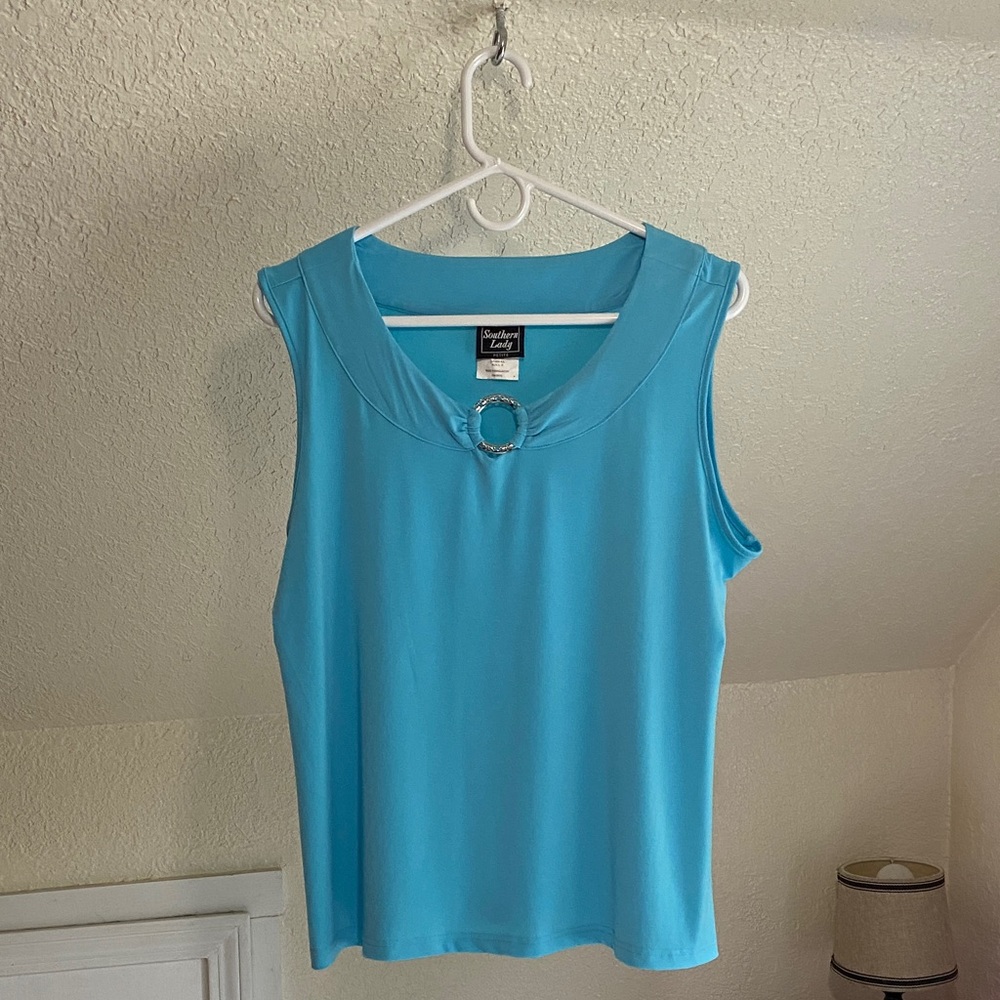 Southern Lady women’s size large top